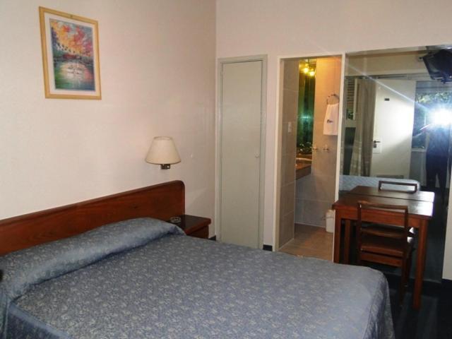 Alfa Hotel Μπουένος Άιρες Δωμάτιο φωτογραφία